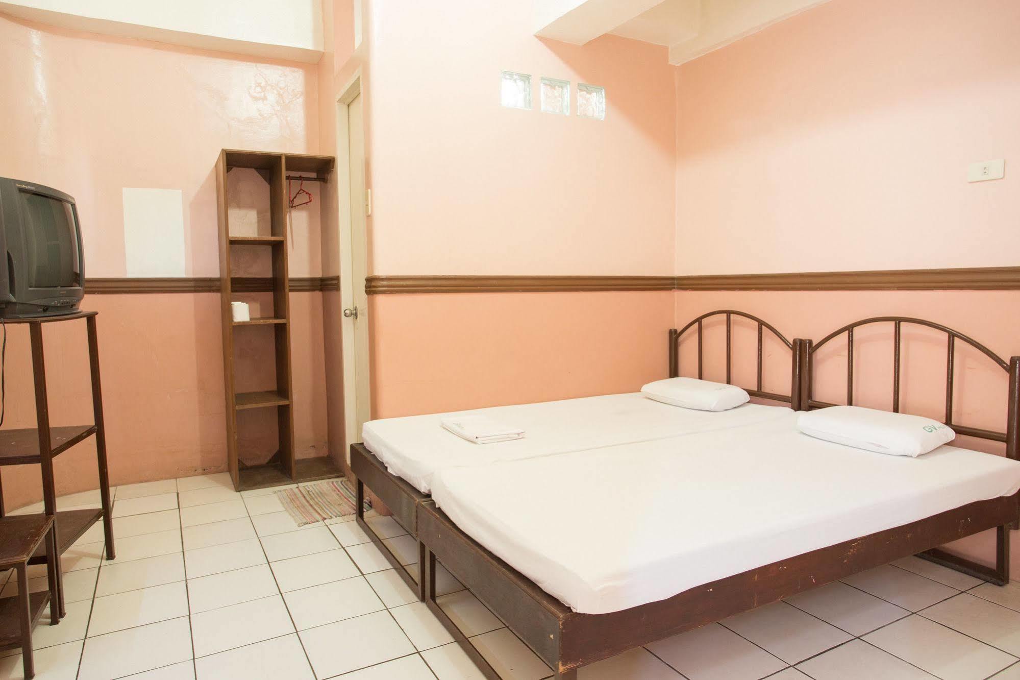 Gv Hotel - Masbate Masbate City Ngoại thất bức ảnh