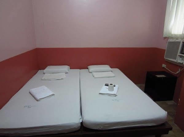 Gv Hotel - Masbate Masbate City Ngoại thất bức ảnh